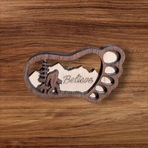 🪵 3D Bigfoot Magnet
